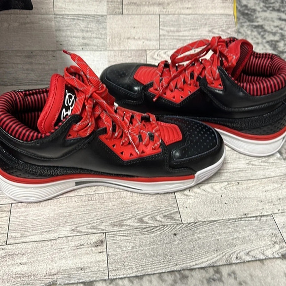 Li-Ning Wow 2 Announcement Dwyane Way of Wade Sneakers, Sz 9 - Picture 10 of 16